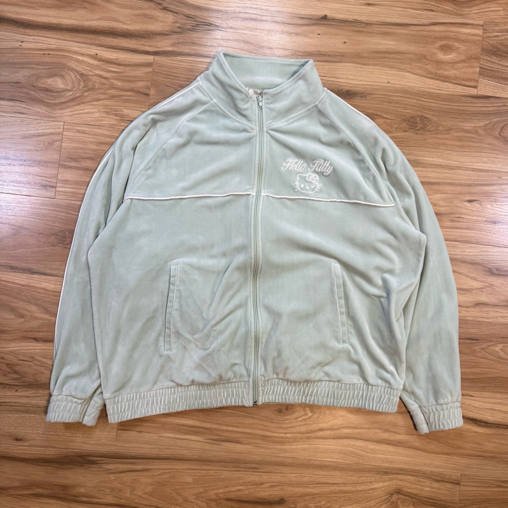 Hello Kitty Forever 21 Men’s XXL Velour Track Jacket
